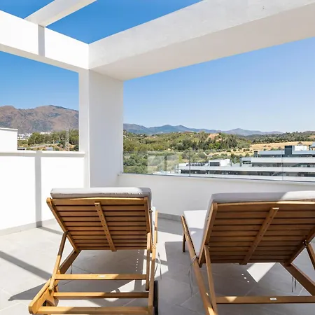 Casa Carmen - Rooftop Luxury Penthouse * إِستيبونا
